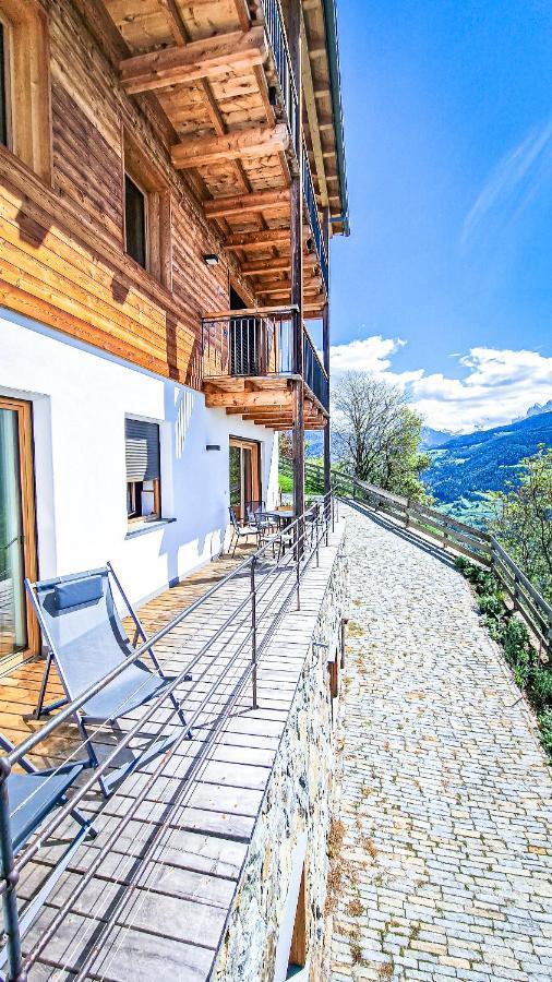 Tschott Hof Villa Villandro Eksteriør billede